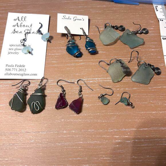 LOT Seaglass Jewelry Earrings, Pendants 30 Pieces Blue, Green, Clear, Red, Brown - Picture 5 of 6